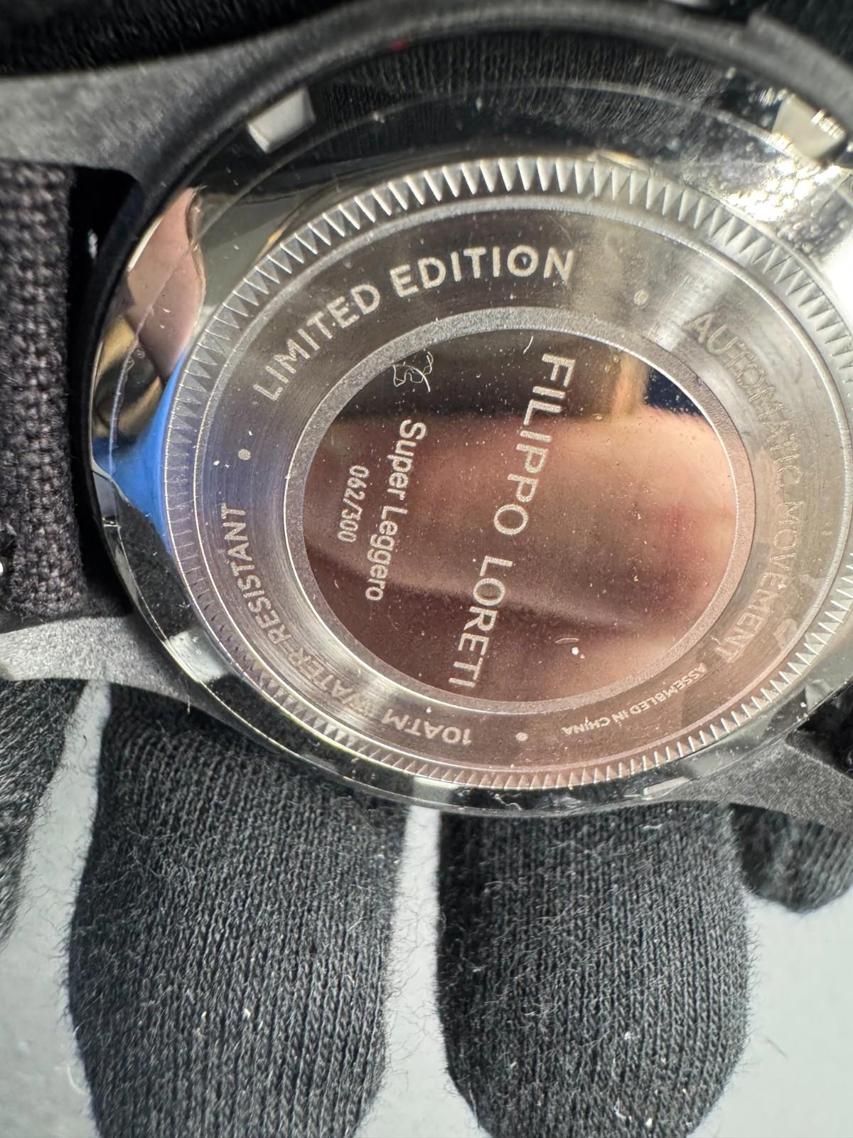 New Filippo Loreti Super Leggero Limited Edit. Auto Watch 62/300 Carbon Dial Box