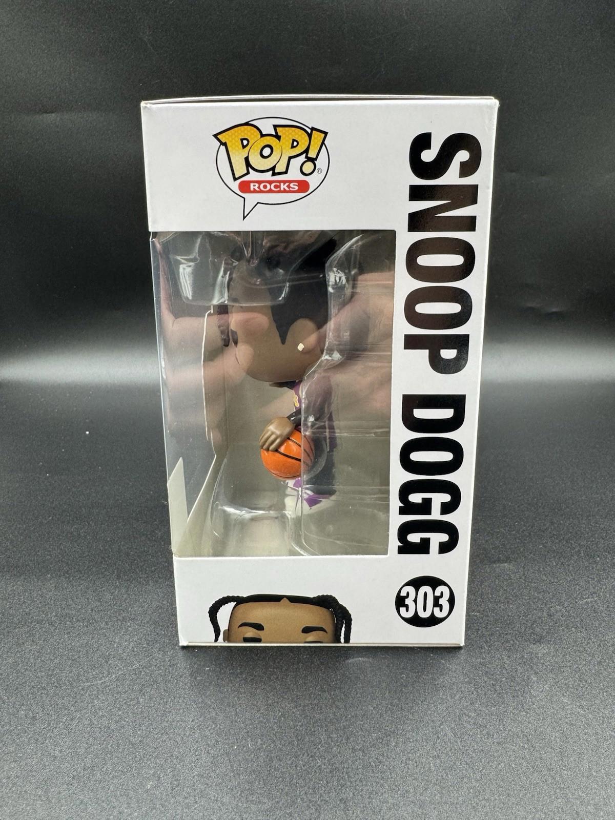 Funko Pop! Snoop Dogg Purple Lakers Jersey #303 15000 LE Dogg House Exclusive VG
