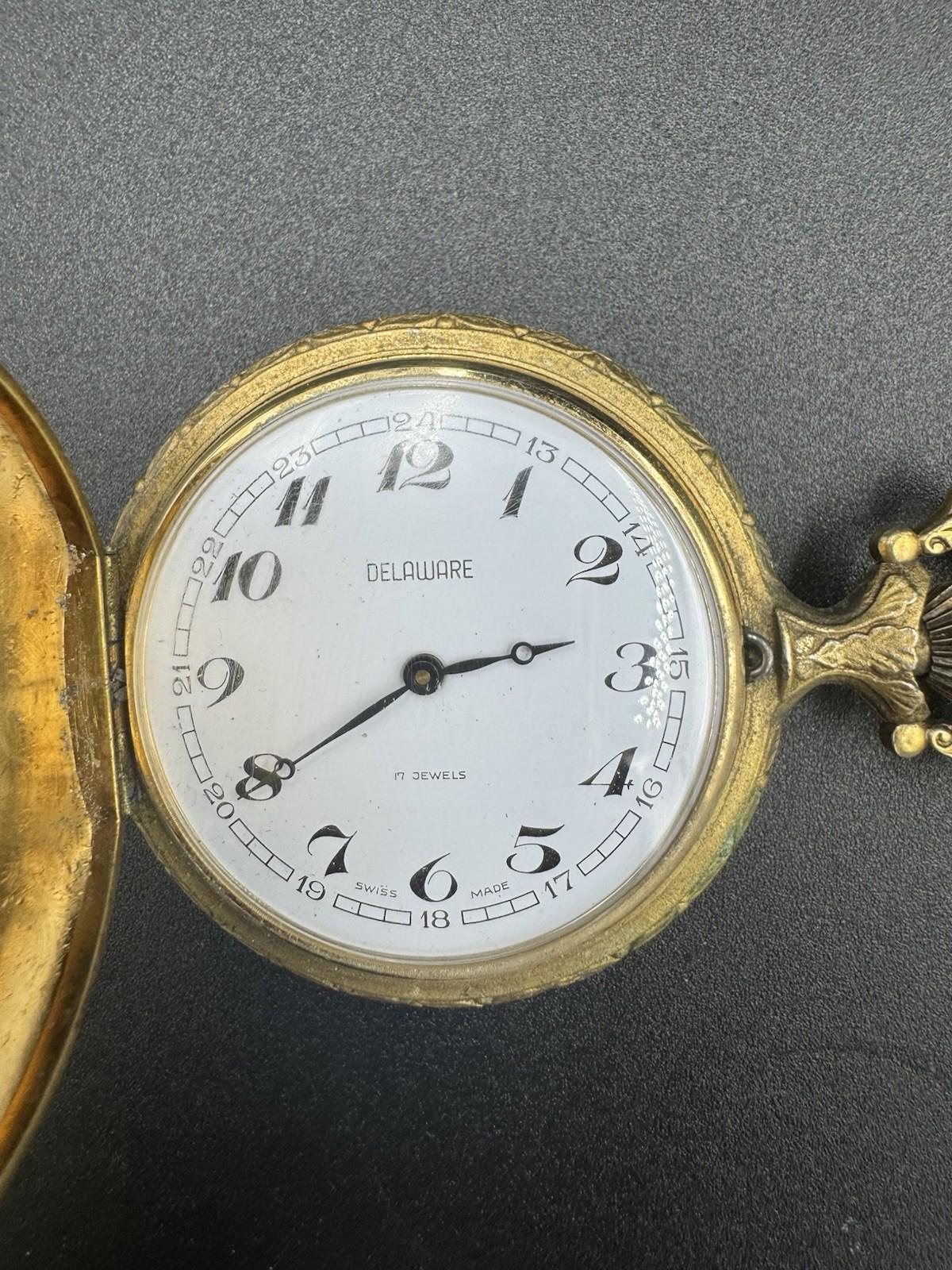 Vintage Delaware Pocket Watch 17 Jewels Swiss Fashiontime Hunter Case Non-Runnin