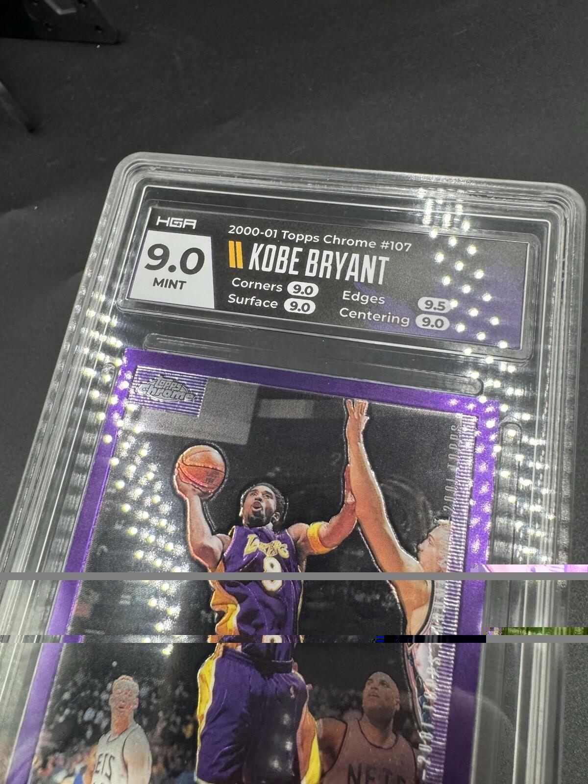2000 Topps Chrome Kobe Bryant #107 HGA 9 Mint Grade Los Angeles Lakers Purple 8