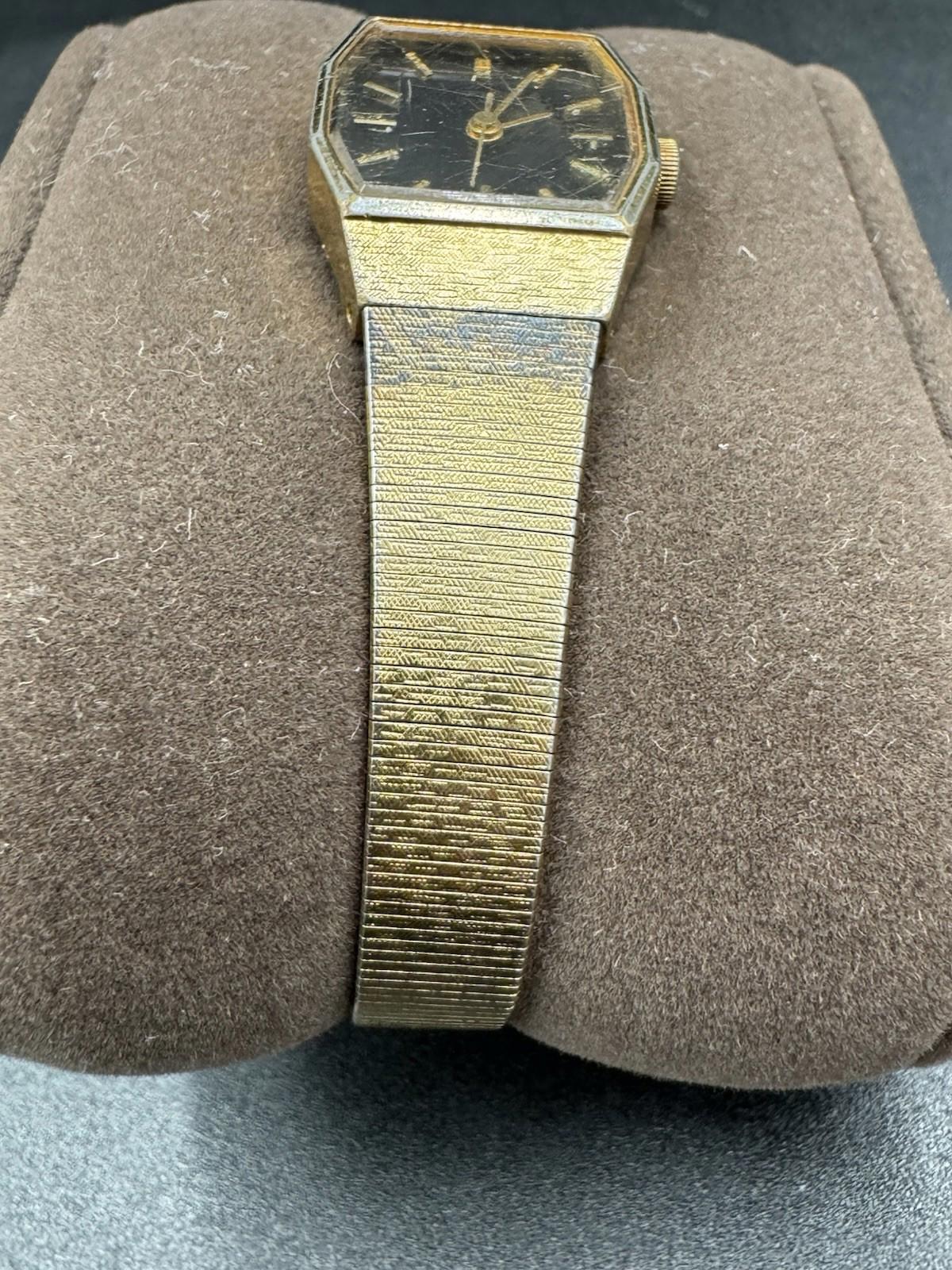 Seiko Watch Women 17mm Black Dial Gold Tone Octagon 1421-5530 Needs Servicing Ba