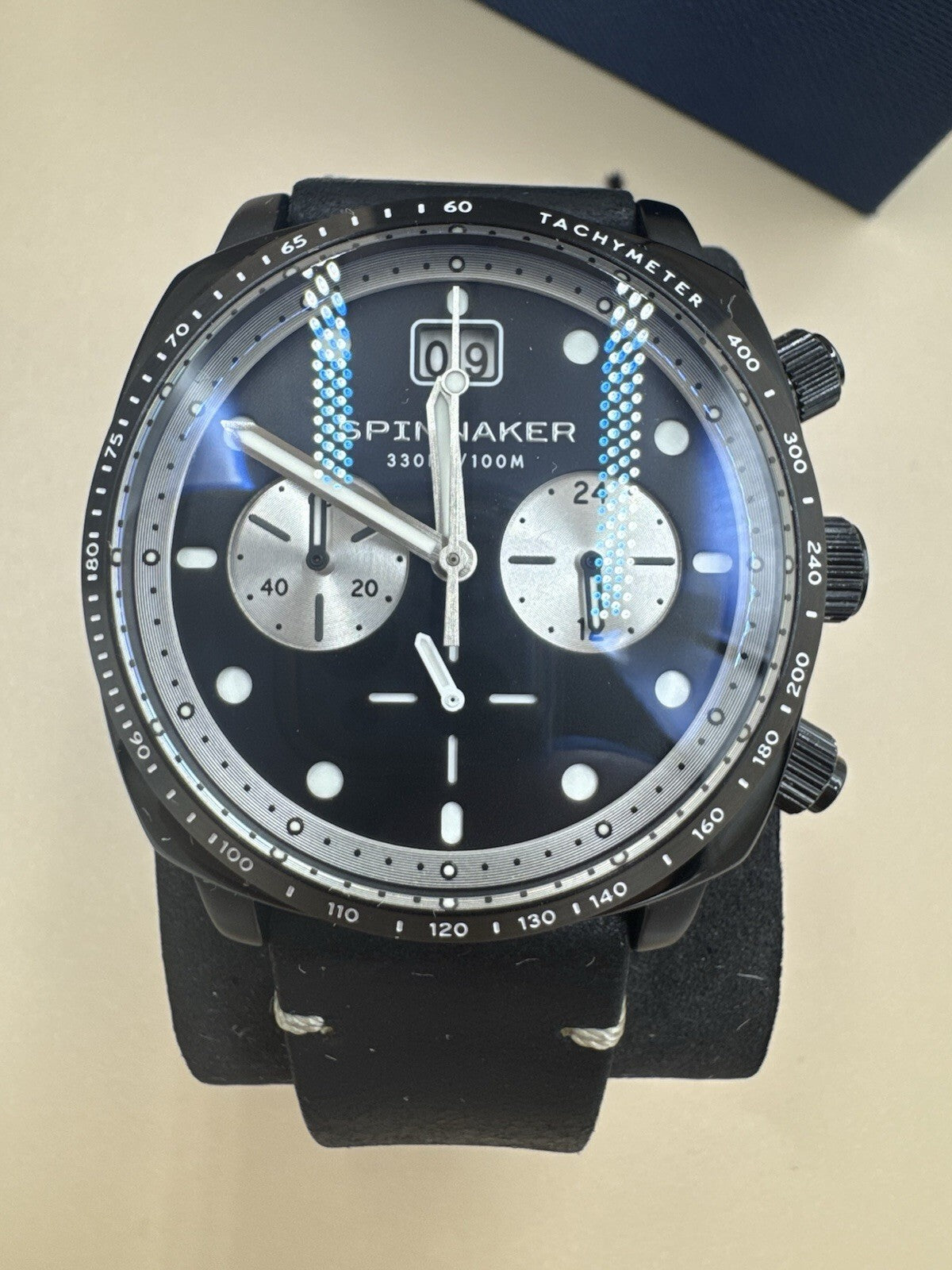 Spinnaker Hull Stainless Steel 42mm Japanese Quartz Wristwatch SP-5068-08 NM Con
