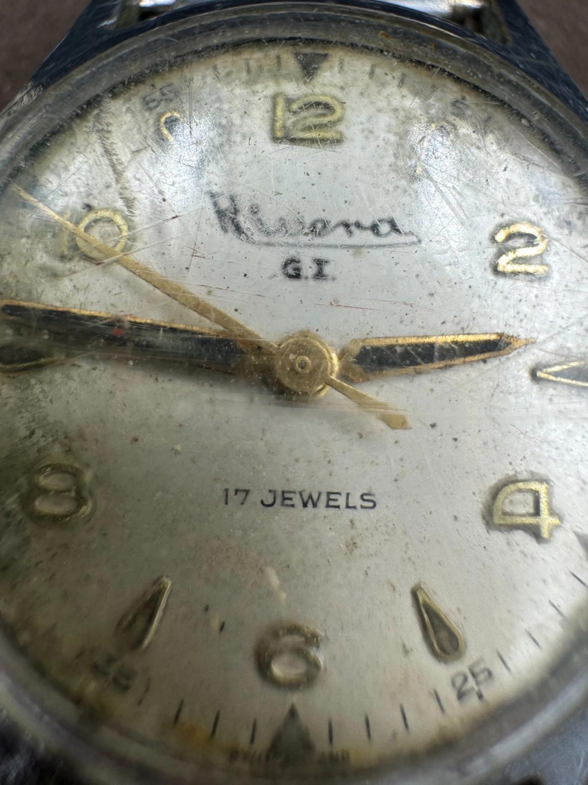 Vintage Riversa G.I. Swiss Watch 17 Jewels Selca Movement Incabloc Needs service