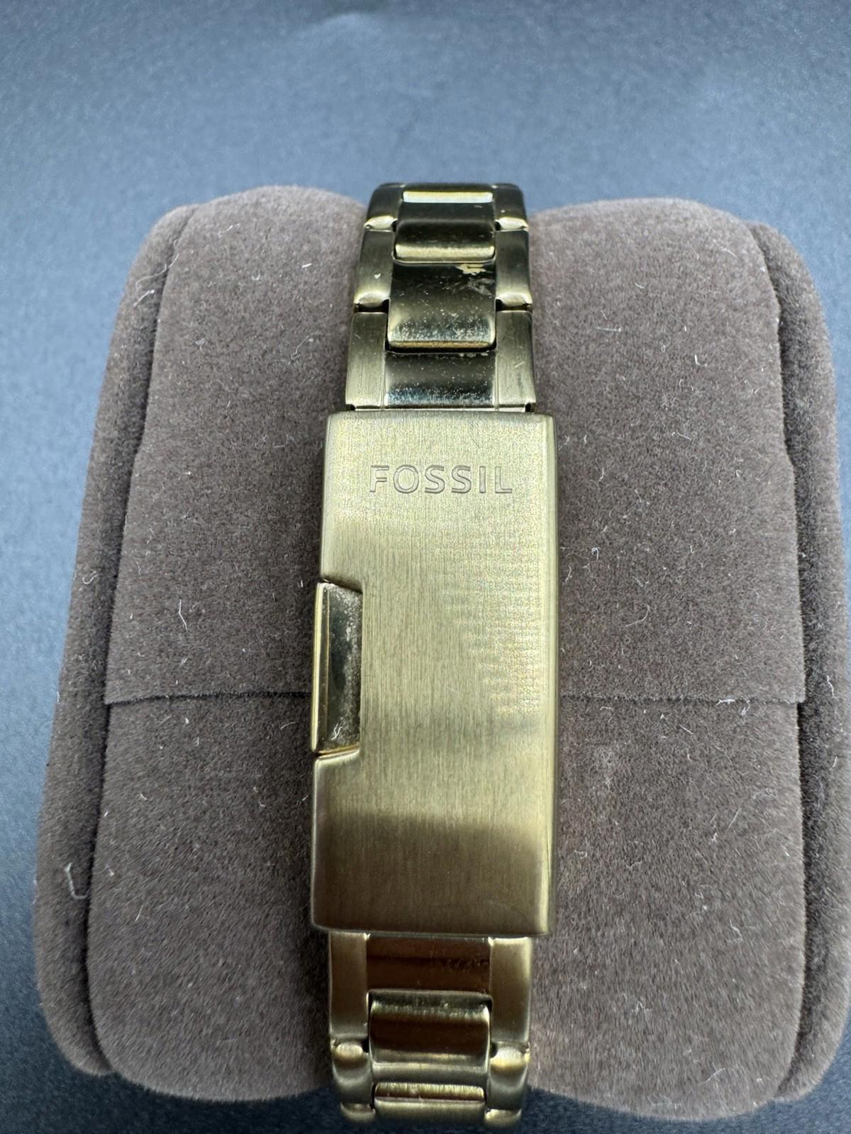 Women's FOSSIL Gold Tone Watch AM-4365 w/ New Battery - Works Great! b77