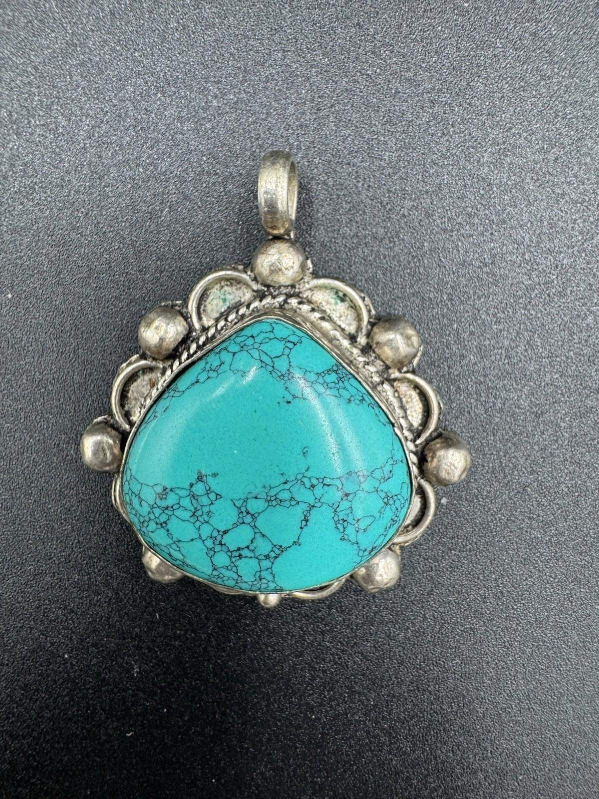 Vintage Navajo Turquoise Pendant Sterling Silver Spiderweb Matrix Heart Shape 22