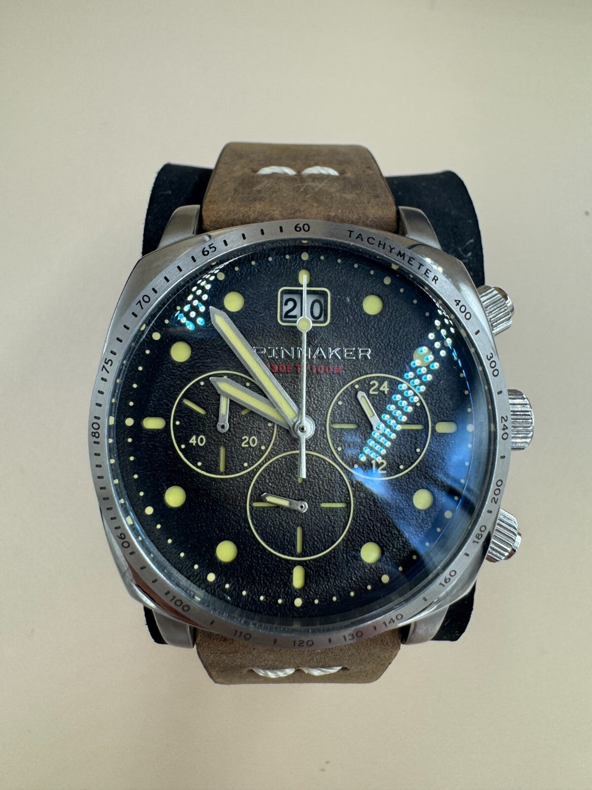 Spinnaker Hull SP-5068-02 Mens Chronograph 42mm Watch Brown Dial w Box and Paper