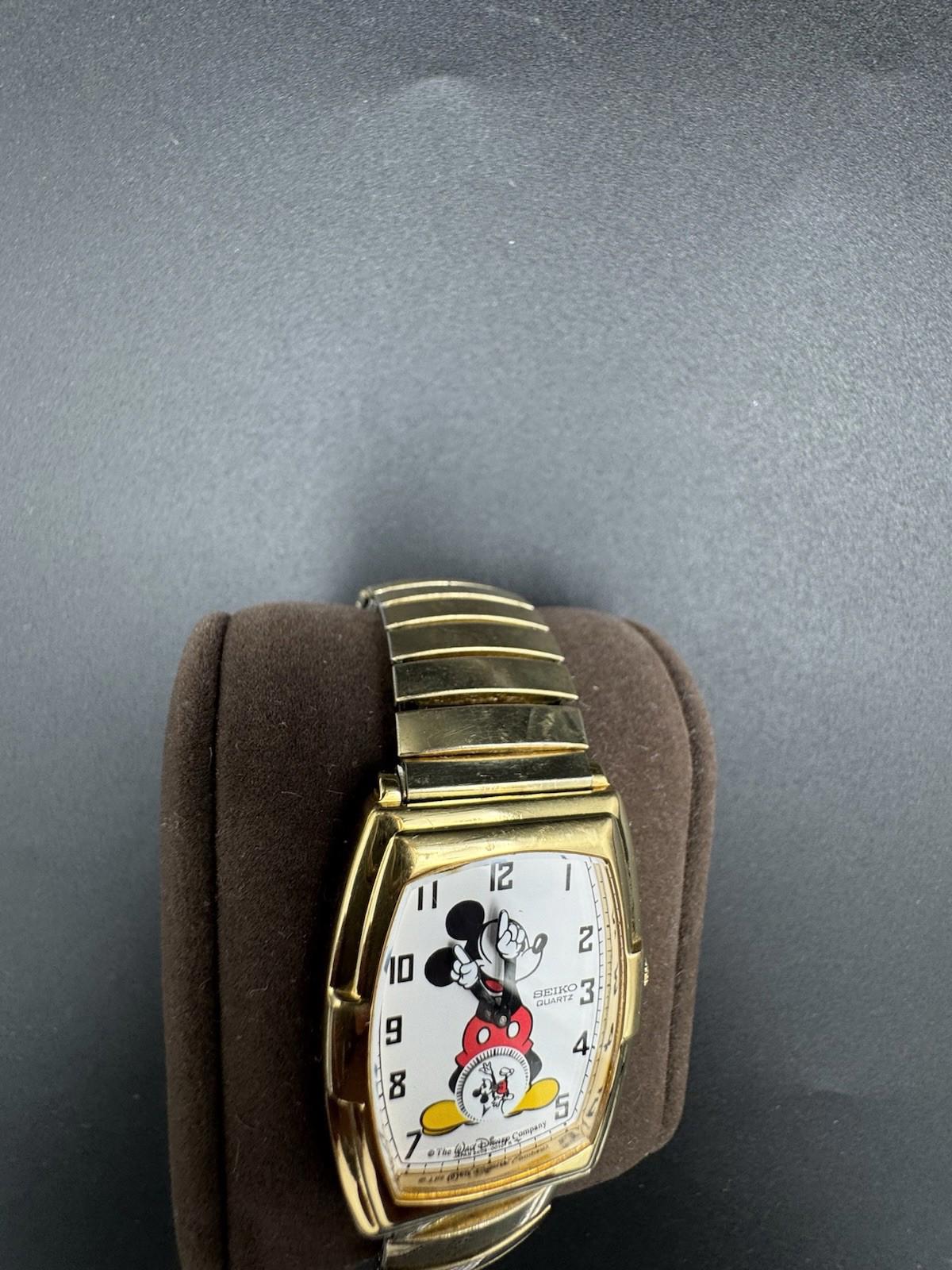 Seiko 80’s Vintage Mickey Mouse Watch 2K03-5019 Twist-O-Flex with New Battery VG