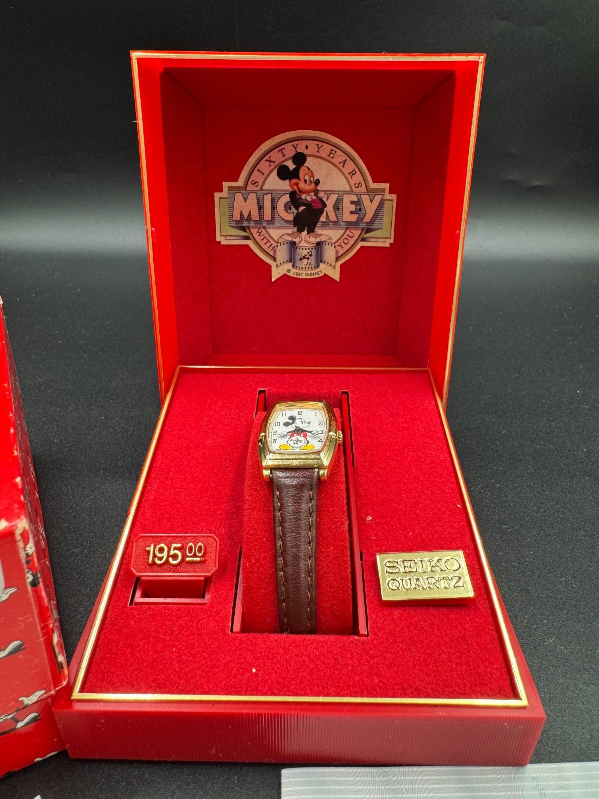 Classic 80's Mickey Mouse Face Leather Strap Watch Japan 2K02-5019 Seiko Quartz
