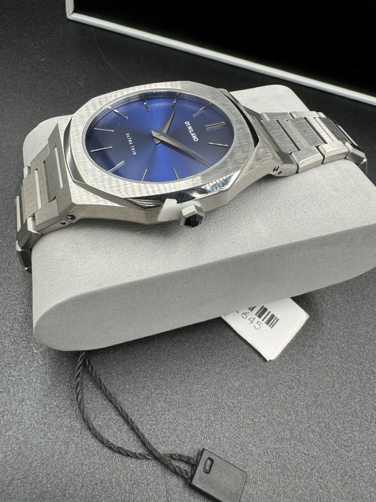 D1 Milano Ocean Blue Ultra Thin Silver Bracelet Watch 38mm Brand New Sealed Box