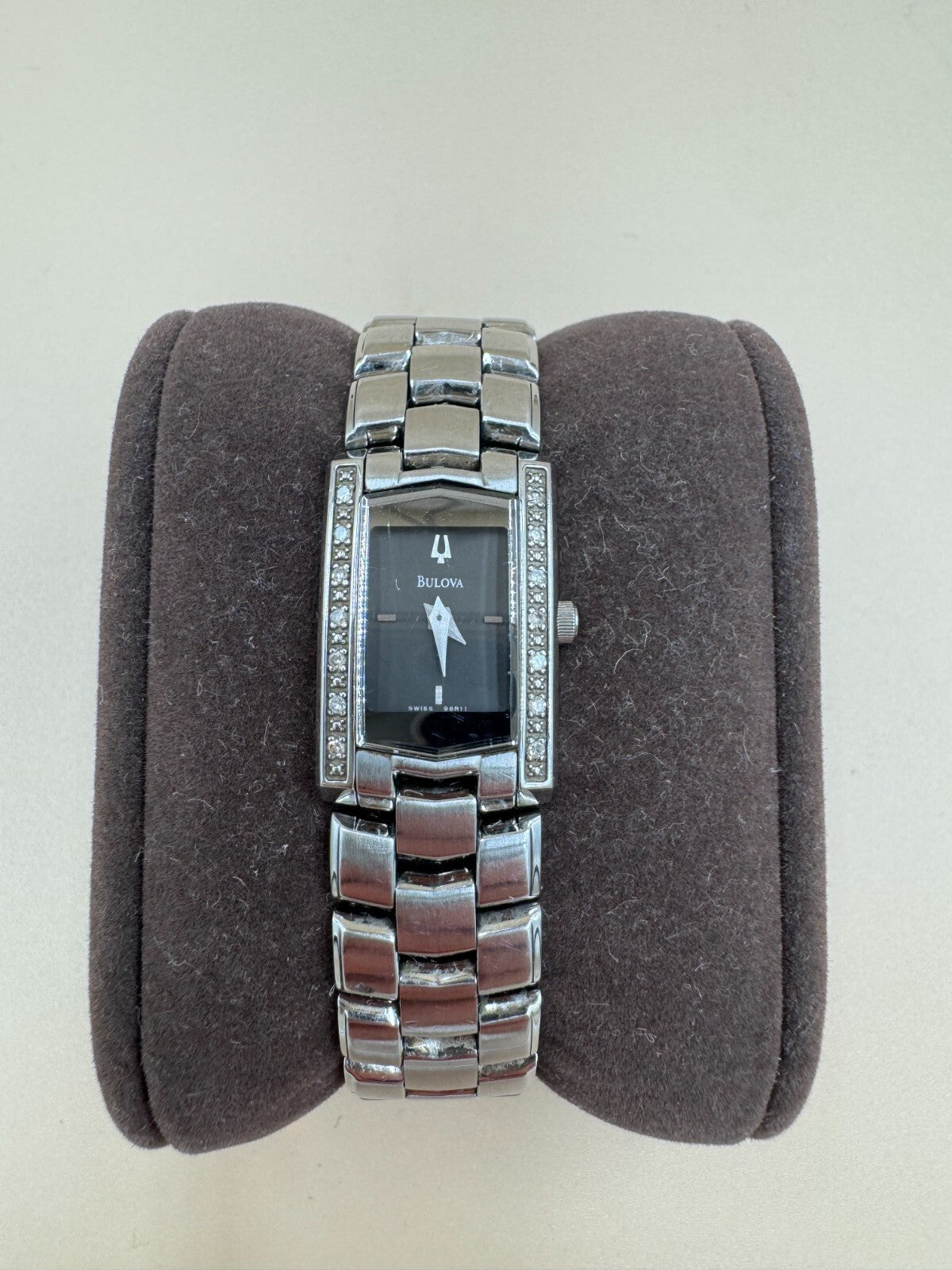 Bulova 96R11 Women's Swiss 14 Diamonds Stainless Steel Gray Dial Dress Watch VG+