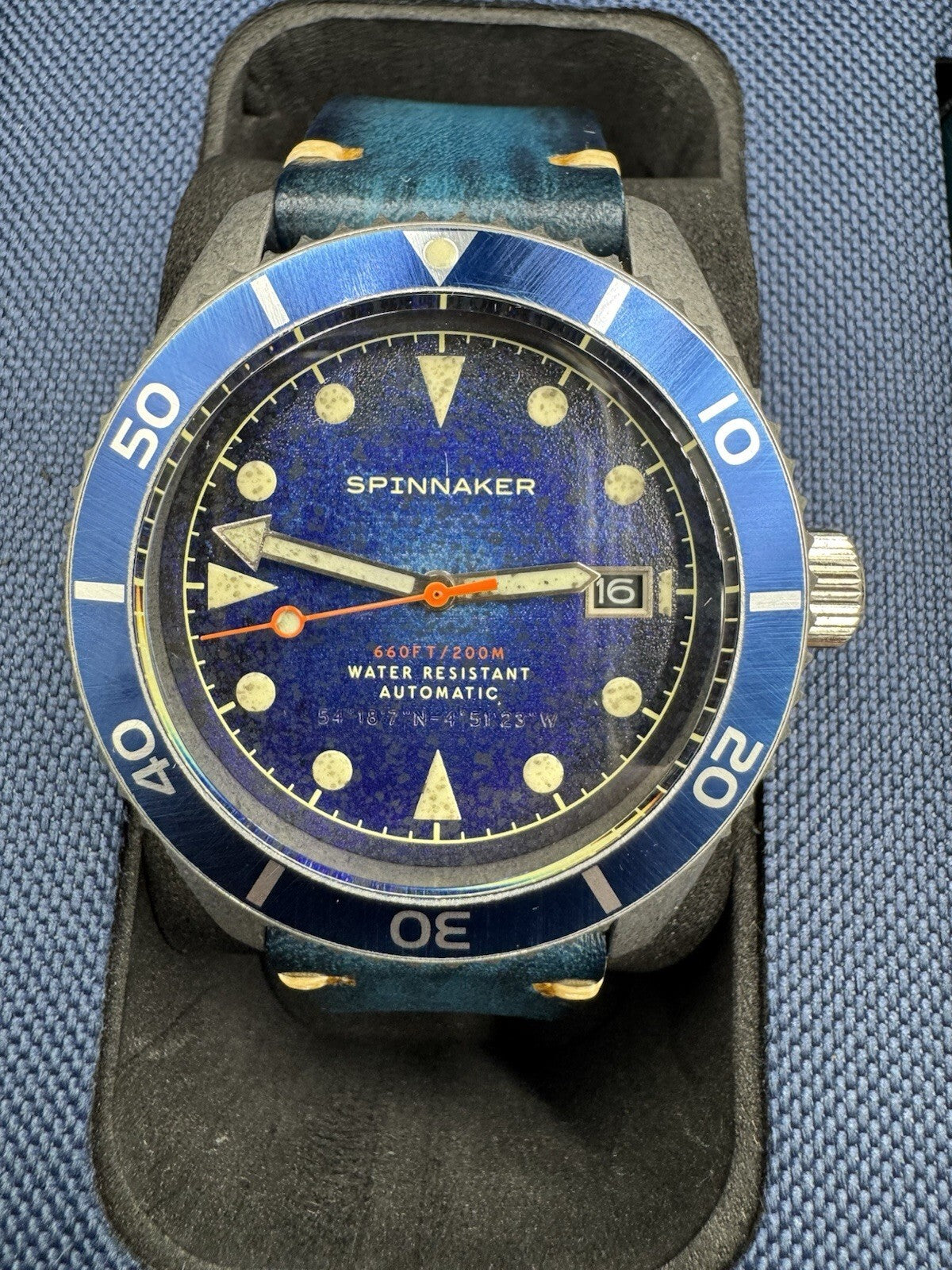 Spinnaker Wreck Auto Diver Oxidized Blue Leather Strap 44mm Watch Near Mint Cond
