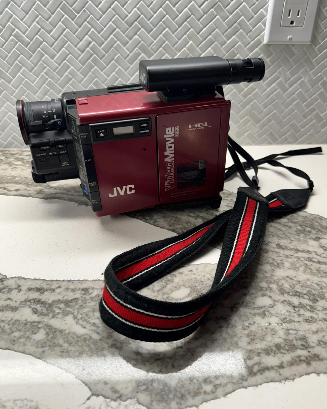 Jvc Gr-C7U Vhs C Video Movie Camcorder w/ case Untested - Sold as Is Decorative