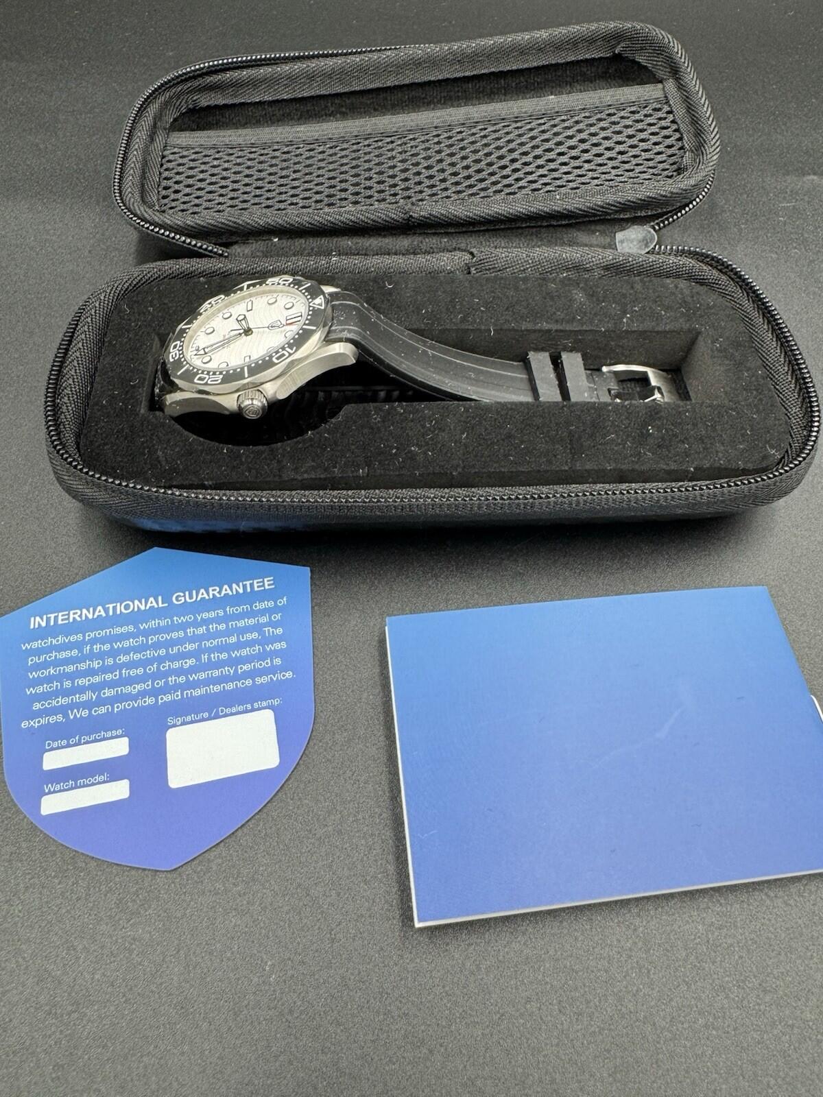 Watchdives WD007 39mm Titanium Dive Watch Men Auto White Date Sapphire Crystal M