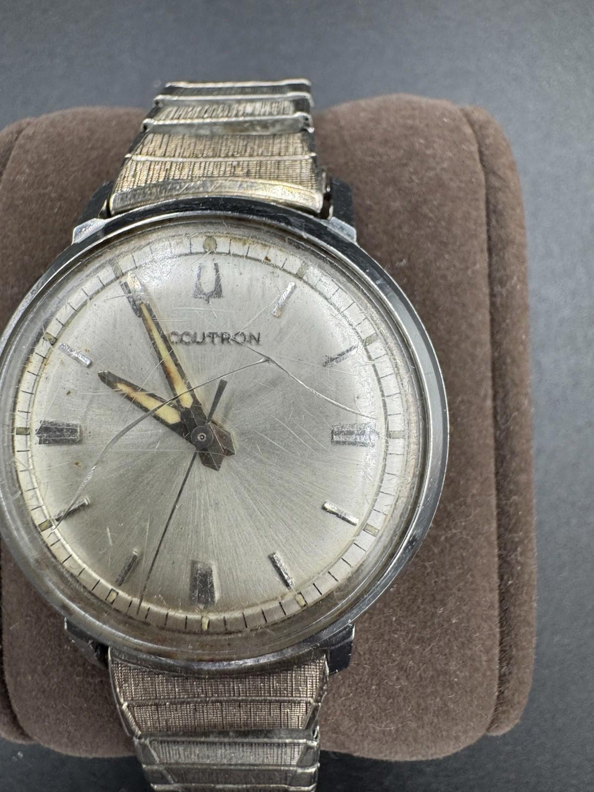 Bulova 1969 (M9) Accutron 214 (Ref. g19199) Stainless Steel Waterproof Watch Vtg