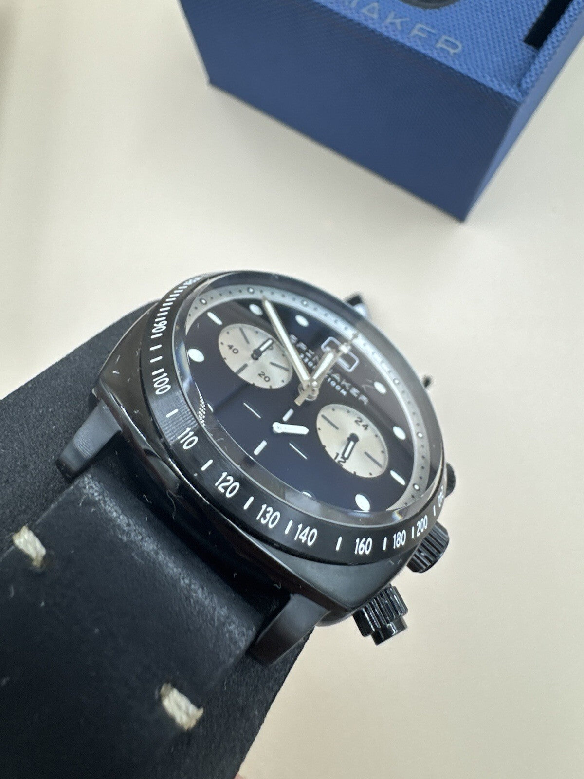 Spinnaker Hull Stainless Steel 42mm Japanese Quartz Wristwatch SP-5068-08 NM Con